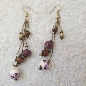Wire pearls hanging earrings